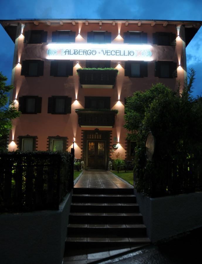 Albergo Vecellio Auronzo di Cadore Exteriör bild